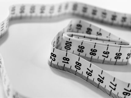 Colorectal cancer risk increases with every year of overweight