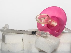 When and why does type 1 diabetes manifest in children?