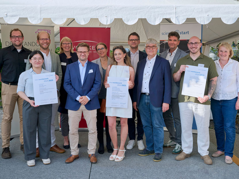Attracting bright and bold minds: new ideas for genome diagnostics and single molecule sensing - Four innovative life sciences ideas with particular economic potential receive awards